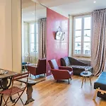 Traditions Apartment *