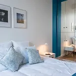 Apartman Traditions